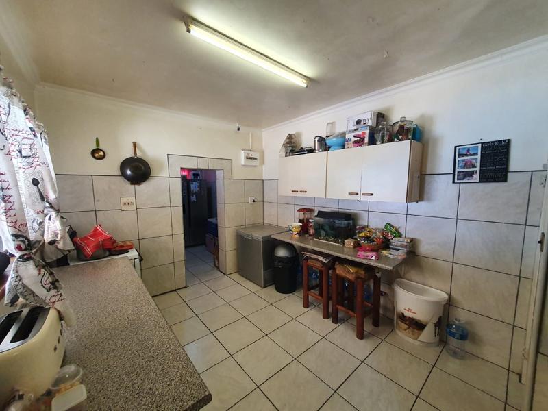 To Let 3 Bedroom Property for Rent in Chrismar Western Cape